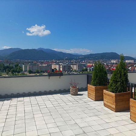 Penthouse City View Infinity Брашов Екстериор снимка
